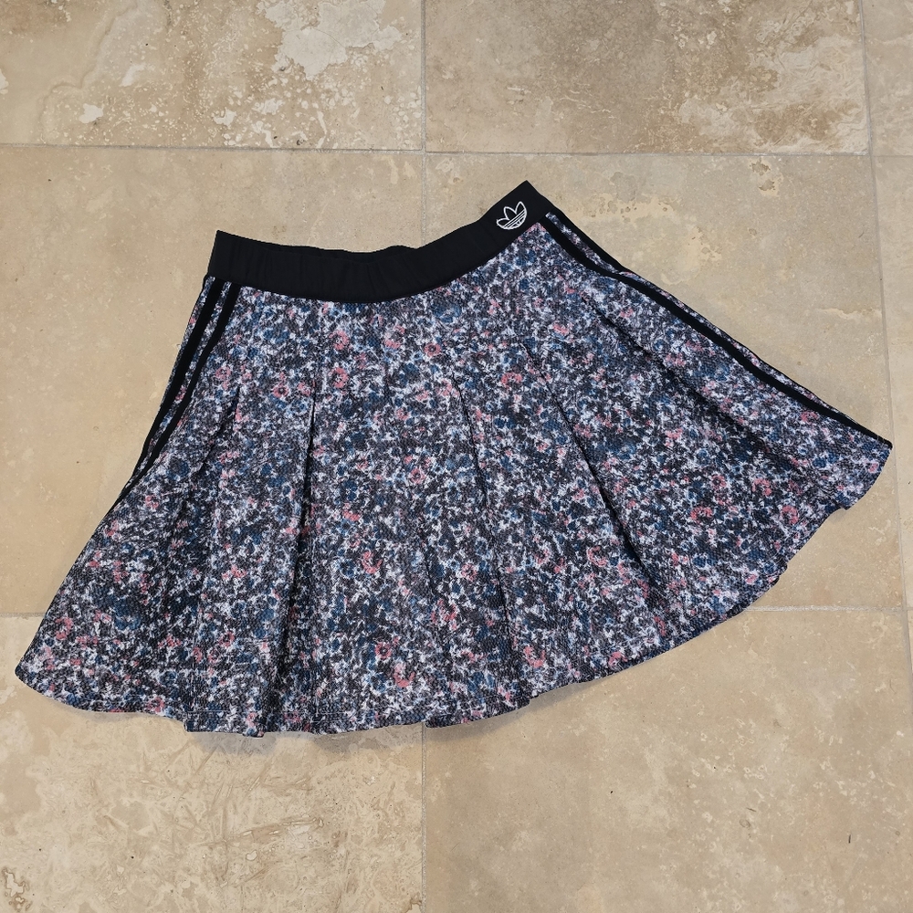 Adidas Primegreen Black × Multicolor  Skater Skirt SZ Small